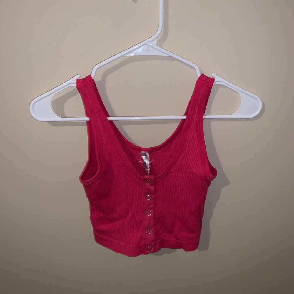 UO Ribbed Baby Tee